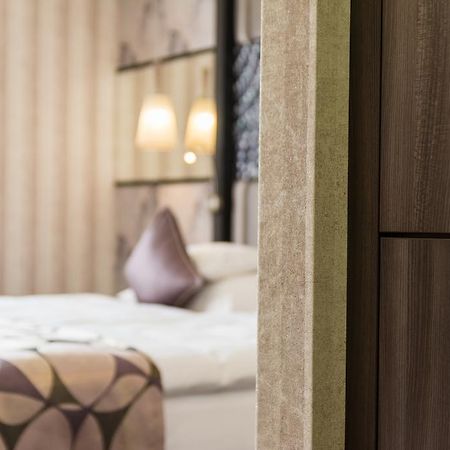 Victoria Garden Hotel Es Etterem Nyíregyháza Exteriér fotografie