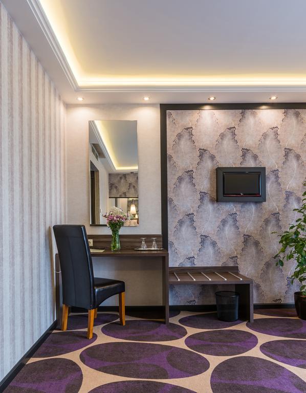 Victoria Garden Hotel Es Etterem Nyíregyháza Exteriér fotografie